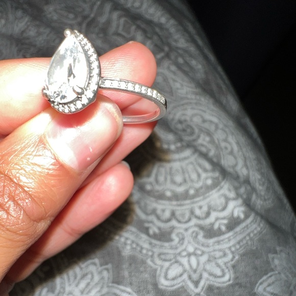 Pandora Ring - Picture 3 of 4